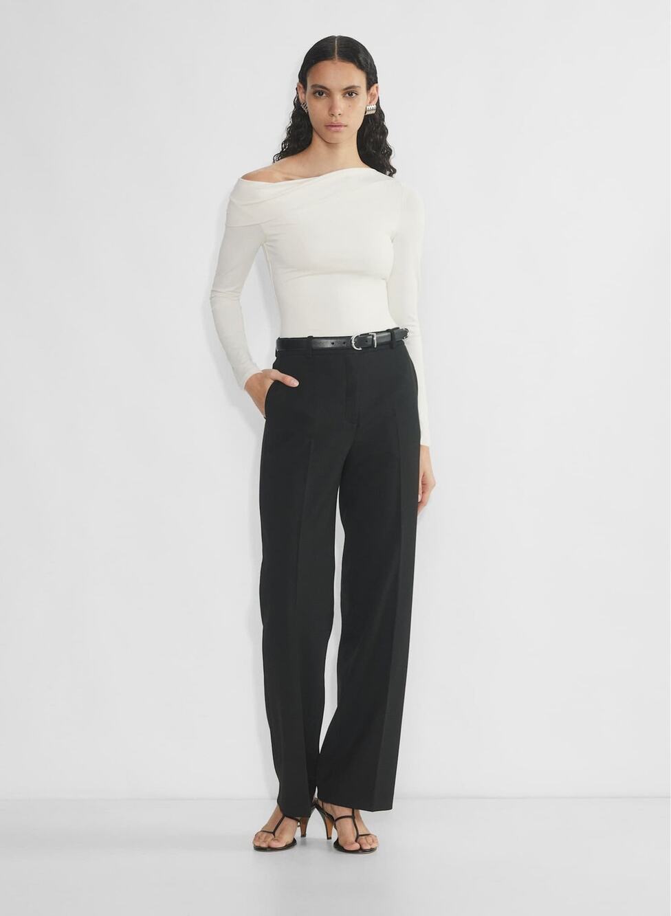 NWT Aritzia Contour Ravish Long Sleeve Top Ivory XXS